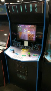 ALIENS UPRIGHT 19" CLASSIC ARCADE GAME