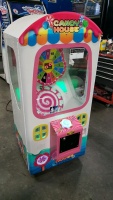 CANDY HOUSE LOLLIPOP VENDING GAME