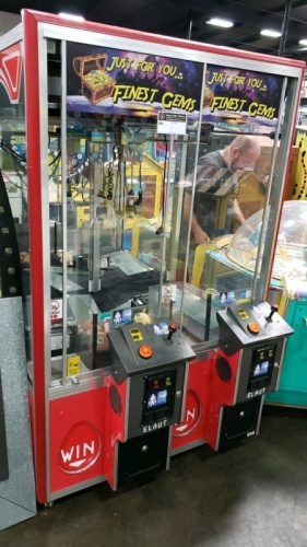 ELAUT 2 PLAYER PLUSH CLAW CRANE MACHINE