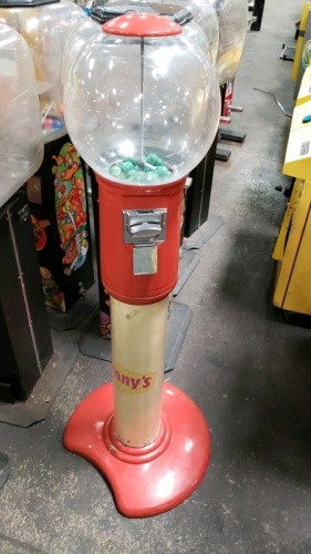 SMALL GLOBE GUMBALL VENDING STAND DENNYS