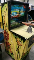 MIDWAY'S THE WILD KINGDOM RIFLE GALLERY E.M. ARCADE GAME - 2