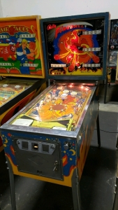 FIREBALL PINBALL MACHINE BALLY 1972