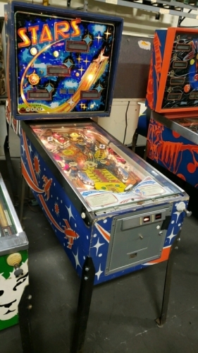 STARS PINBALL MACHINE STERN CLASSIC 1978