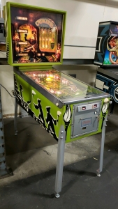 CATACOMB PINBALL MACHINE CLASSIC STERN 1981